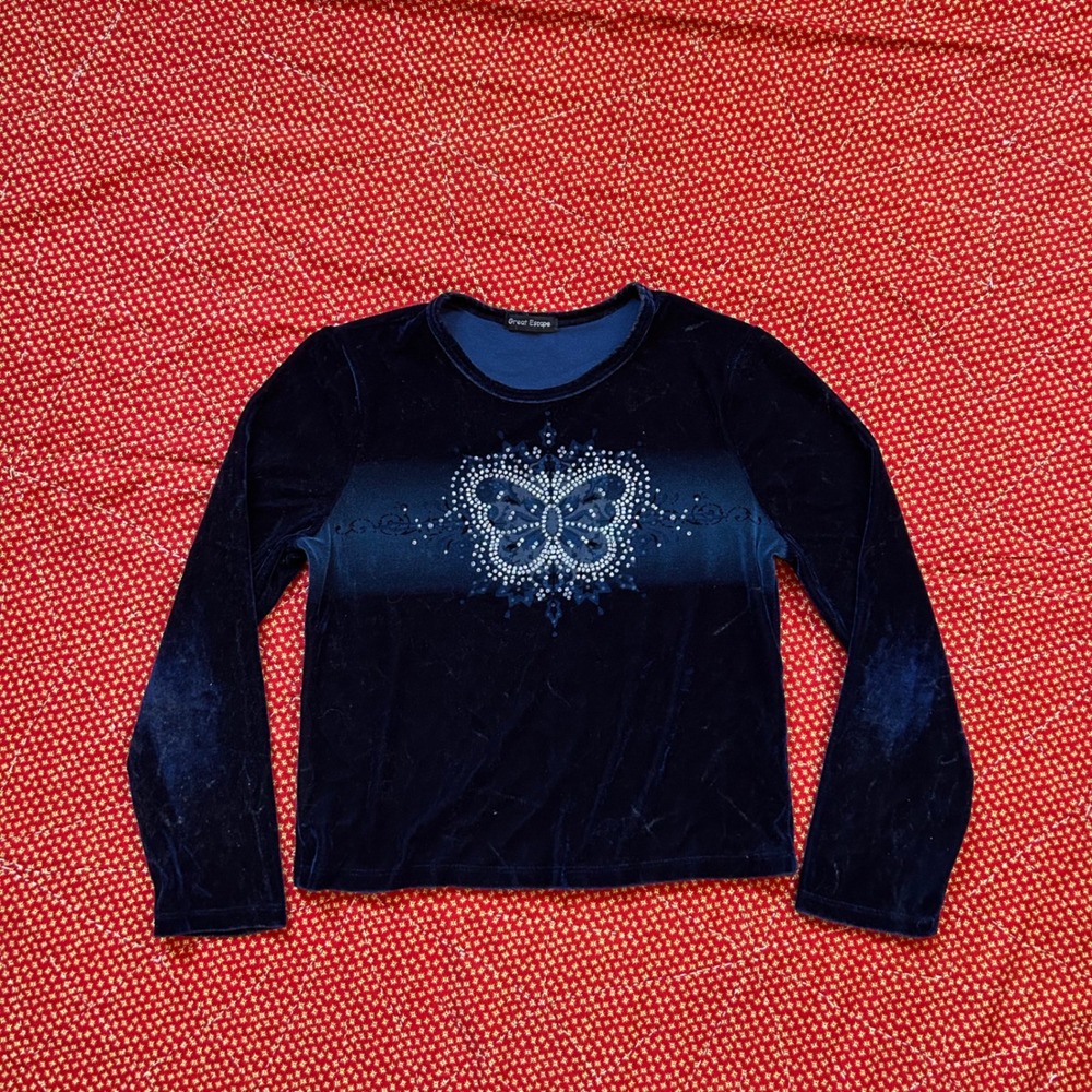 Great Escape Vintage 90s Navy Blue Velvet Butterfly Rhinestone Long Sleeve Top